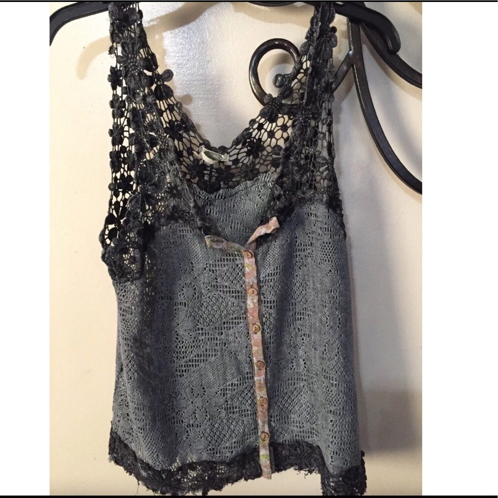 Gmmicks by BKE shirt size small